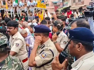 Puri Rath Yatra in DCP and Commandant Suspended